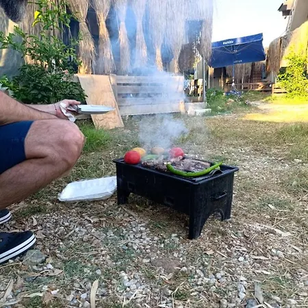 Cinar Karavan אתר קמפינג *